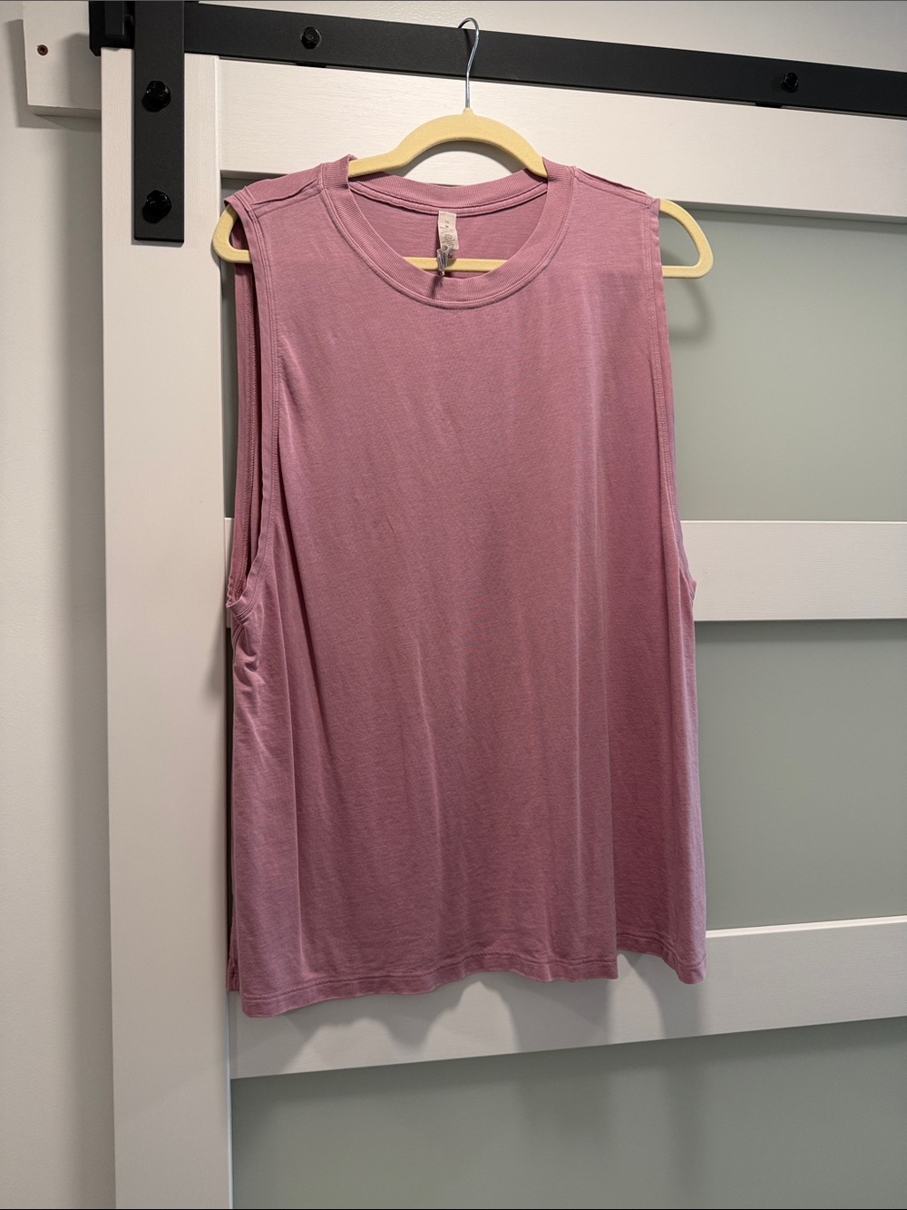 lululemon athletica Mauve Sleeveless Muscle Tank
